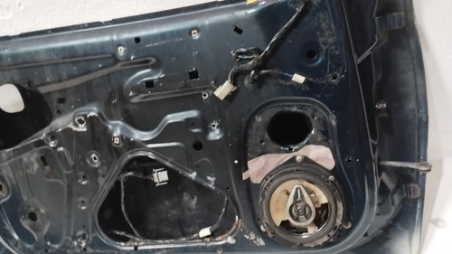 Porta Dianteira Esquerda Gm Vectra Gls 1997 A 2005