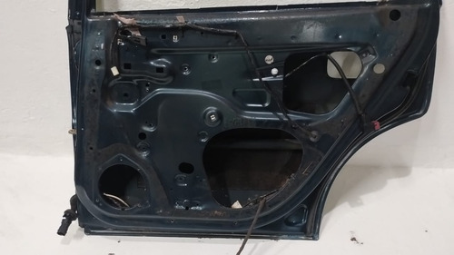 Porta Traseira Direita Gm Vectra Gls 1997 A 2005