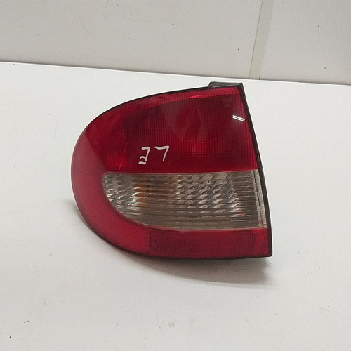 Lanterna Traseira Esquerda Renault Megane 1999 A 2004