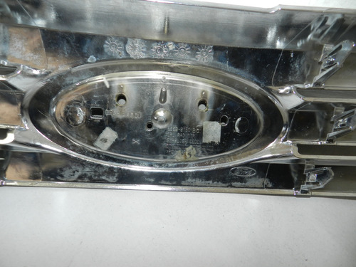 Grade Para-choque Dianteiro Fusion 06/09 6e538150bc Detalhe