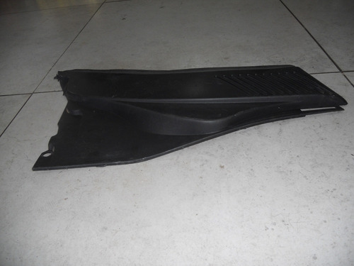 Grade Churrasqueira Direita Renault Clio 2003 2004 A 2012