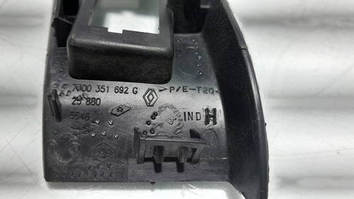 Moldura Comando Vidro Renault Master 2005/2013 8200110319