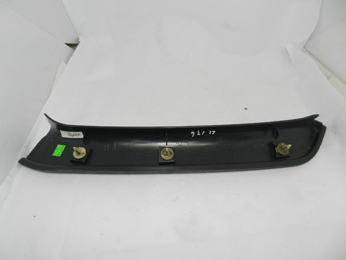 Moldura Coluna Porta Traseira Esquerda Gm Blazer S10 95/00