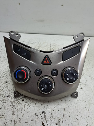Comando Ar Condicionado Chevrolet Sonic 2012 2013 2014