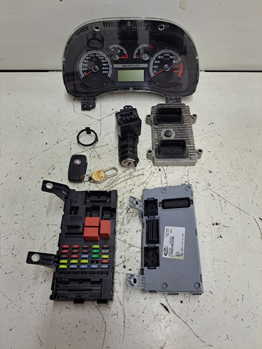 Kit Módulo Chave Fiat Idea Adventure 1.8 2014 Manual 