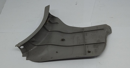 Acabamento Soleira Dianteiro Direito Toyota Corolla 98/02