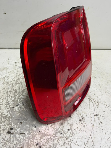 Lanterna Traseira Volkswagen Saveiro 2017 2018 2023 Original