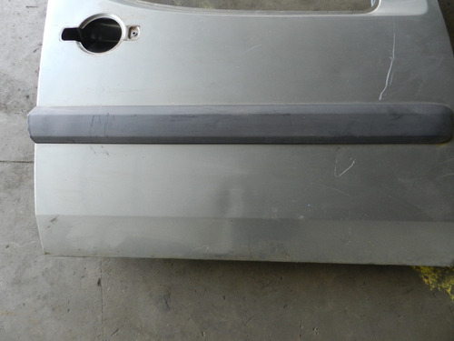 Porta Dianteira Direita Fiat Doblô 2010 C/ Detalhe