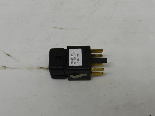 Botão Interruptor Farol Neblina Gm Corsa 94 A 2006 90228200