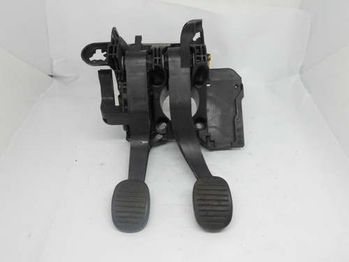 Pedal Freio E Embreagem Fiat Uno 2012 2583261013 2583261002