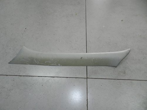 Moldura Coluna Parabrisa Esquerdo Vw Parati Gol G2 G3 94/04