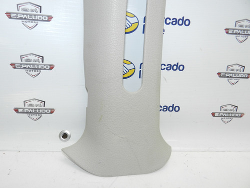 Acabamento Coluna Central Lado Direito Peugeot 206 2p 02/08