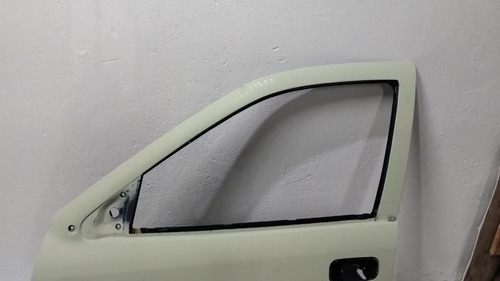 Porta Dianteira Esquerda Gm Vectra Gls 1997 A 2005