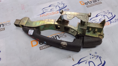 Maçaneta Traseira Esquerda C3 E Peugeot 208    24010