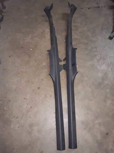Par Moldura  Polo Sportline 2004 A 2013 Traseira. 16438