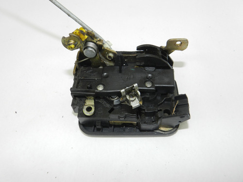 Fechadura Manual Dianteira Direita Renault Kangoo 01/04