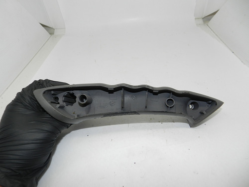 Acabamento Puxador Lado Direito Ford Focus 01/08 Com Detalhe