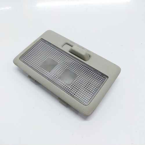 Luz De Teto Cortesia Suzuki Grand Vitara Ano 2004 A 2008