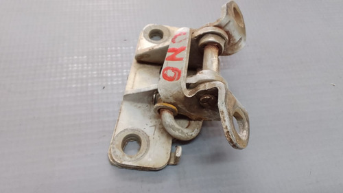 Dobradiça Da Porta Dianteira Esquerda Uno 85-13   23738