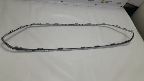 Moldura Friso Grade Dianteira Radiador Ka New Fiesta 14/17