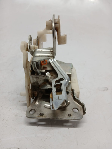 Fechadura Porta Traseira Esquerda Pajero Sport 2005 A 2011