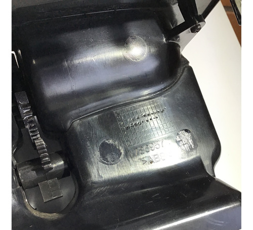 Difusor De Ar Central Fiat Strada 2013/ ... 1786957 20683*