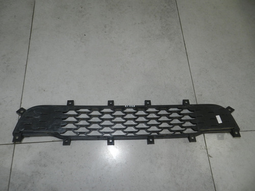 Grade Inferior Dianteira Fiat Strada Working 14/20 Detalhe