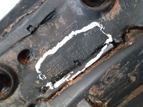 Borracha Fixa Porta Traseira Esquerda Evoque  2011/.. 26072