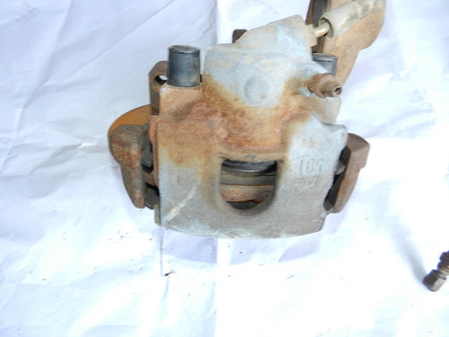 Montante C/ Pinça Freio Dianteiro Esquerdo Ford Ka 1.3 97/09