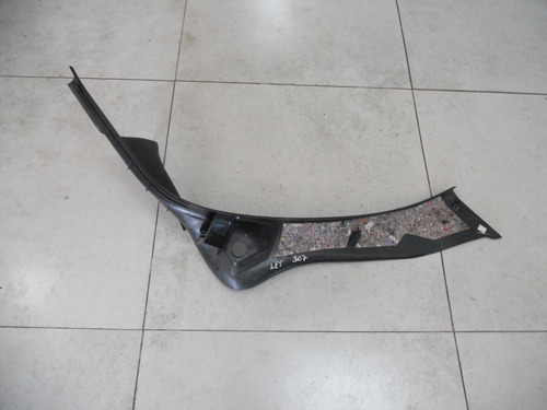Soleira Traseira Lado Esquerdo Peugeot 307 2002 A 2012