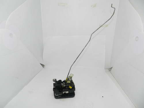 Fechadura Manual Dianteira Esquerda Renault Kangoo 01/04
