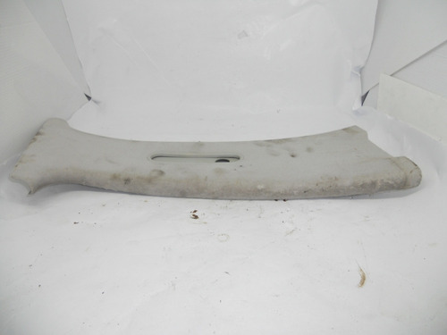 Acabamento Superior Coluna Traseira Esquerda Vw Golf 99 A 03
