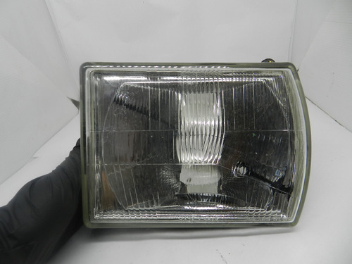 Farol Lado Esquerdo Paralelo Vw Gol 1980 A 1984