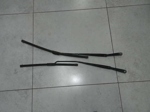 Par Braço Limpador Parabrisa Dianteiro Ford Focus Hatch 2001