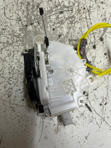 Fechadura Porta Direita Saveiro 1.6 2020