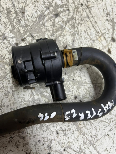 Bomba Água Auxiliar Turbina Master 2.3 2017/2018