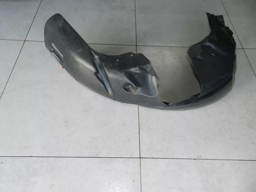 Para-barro Dianteiro Esquerdo Ford Fiesta 08/13 C/ Detalhe