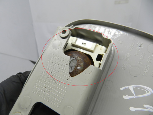 Luz Interna Teto Peugeot 206 207 99/10 Detalhe 9625049077