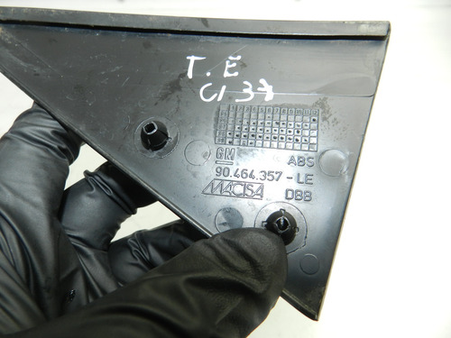 Moldura Externa Porta Traseira Esquerda Vectra 1997 A 2005