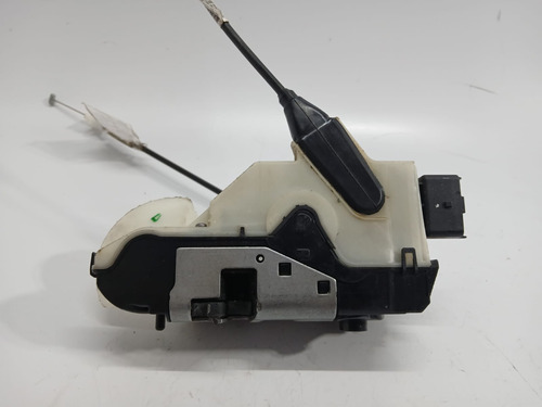 Fechadura Da Porta Dianteira Esquerda Citroen C3 2013 A 2020
