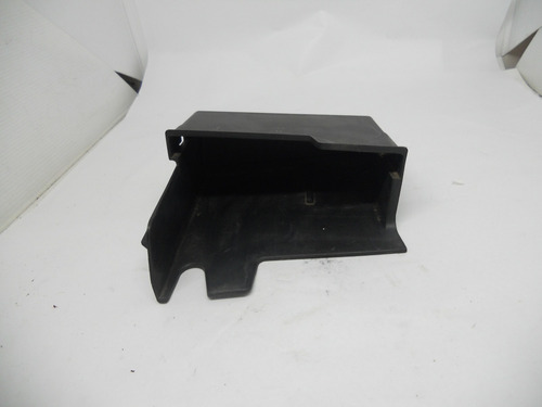 Suporte Caixa Fusível Renault Megane 8200356348