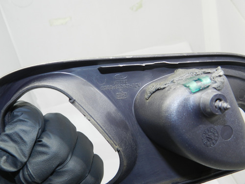 Moldura Maçaneta Interna Lado Esquerdo Mondeo 94/00 Detalhe