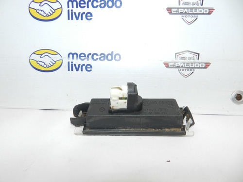 Luz Lanterna Placa Renault Logan Sandero 2007 A 2013 Detalhe