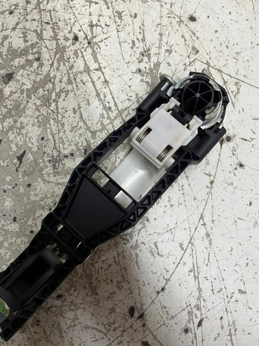 Maçaneta Externa Dianteira Direit Vw Saveiro 2023  5u4837885