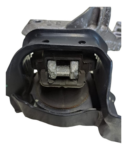 Coxim Calço Motor Lado Direito Nissan March Versa 1.0 12v 3c