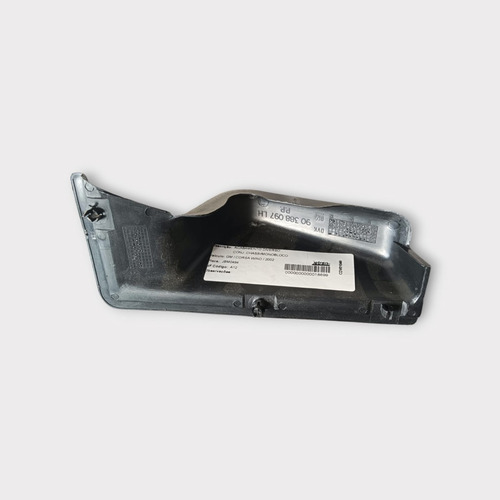 Moldura Interior Do Banco Traseiro Esquerdo Gm Corsa 99 12