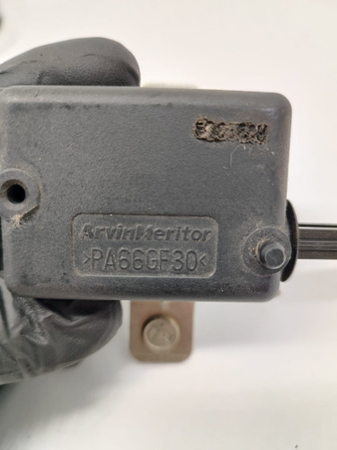 Trava Elétrica Atuador Porta Malas Renault Sandero 07/17