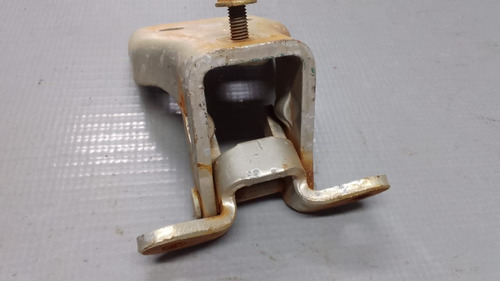 Dobradiça Da Porta Inferior F250/350/4000 Ford. 23696