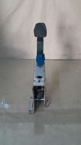 Pedal Embreagem Amarok 10/16 2h0721059c