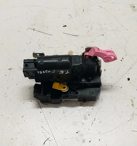 Fechadura Porta Traseira Esquerda Renault Duster 2012
